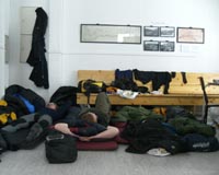 unterschiedliche Matten und Schlafsäcke Verschiedene Schlafsäcke